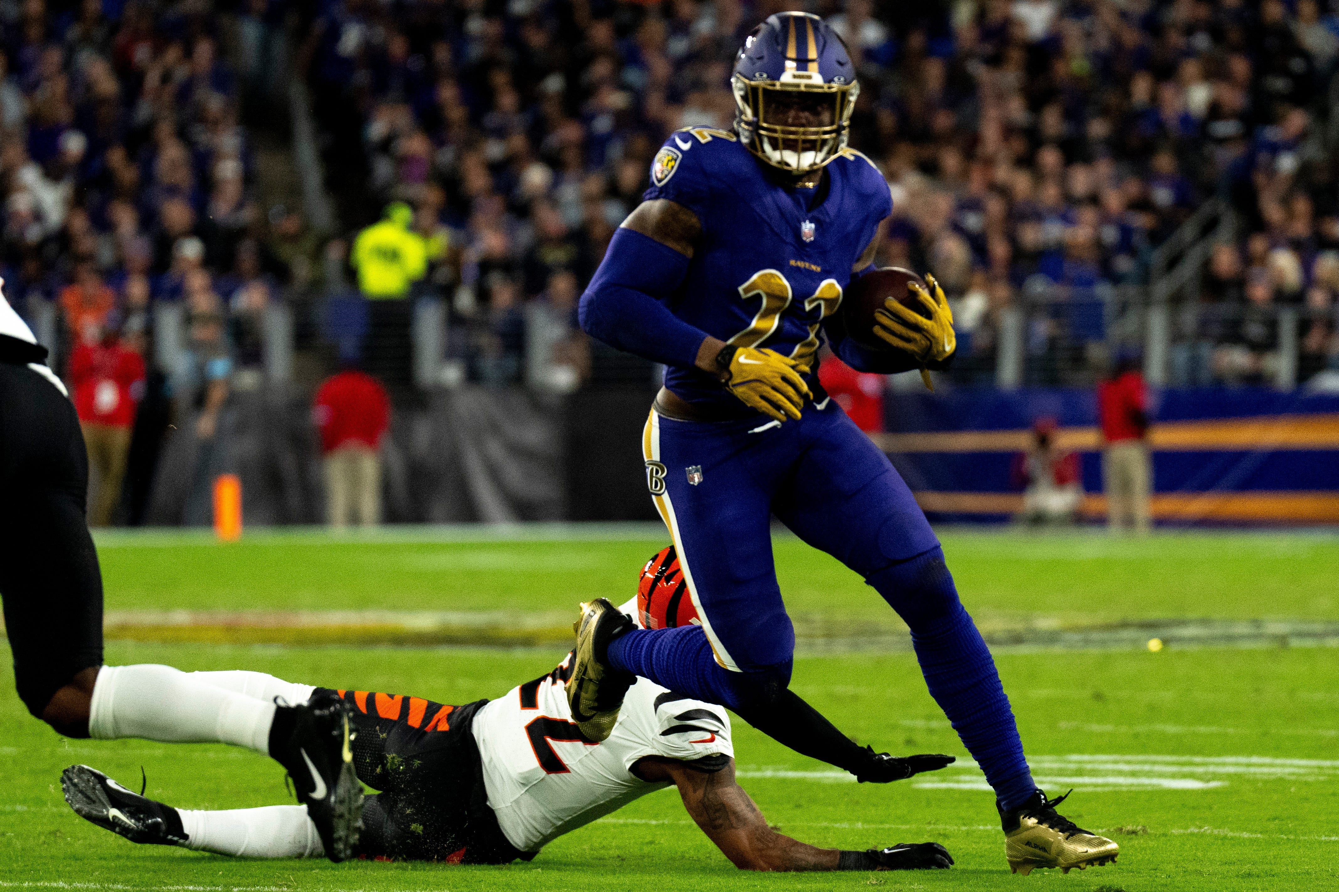 及各方责任 及各方责任