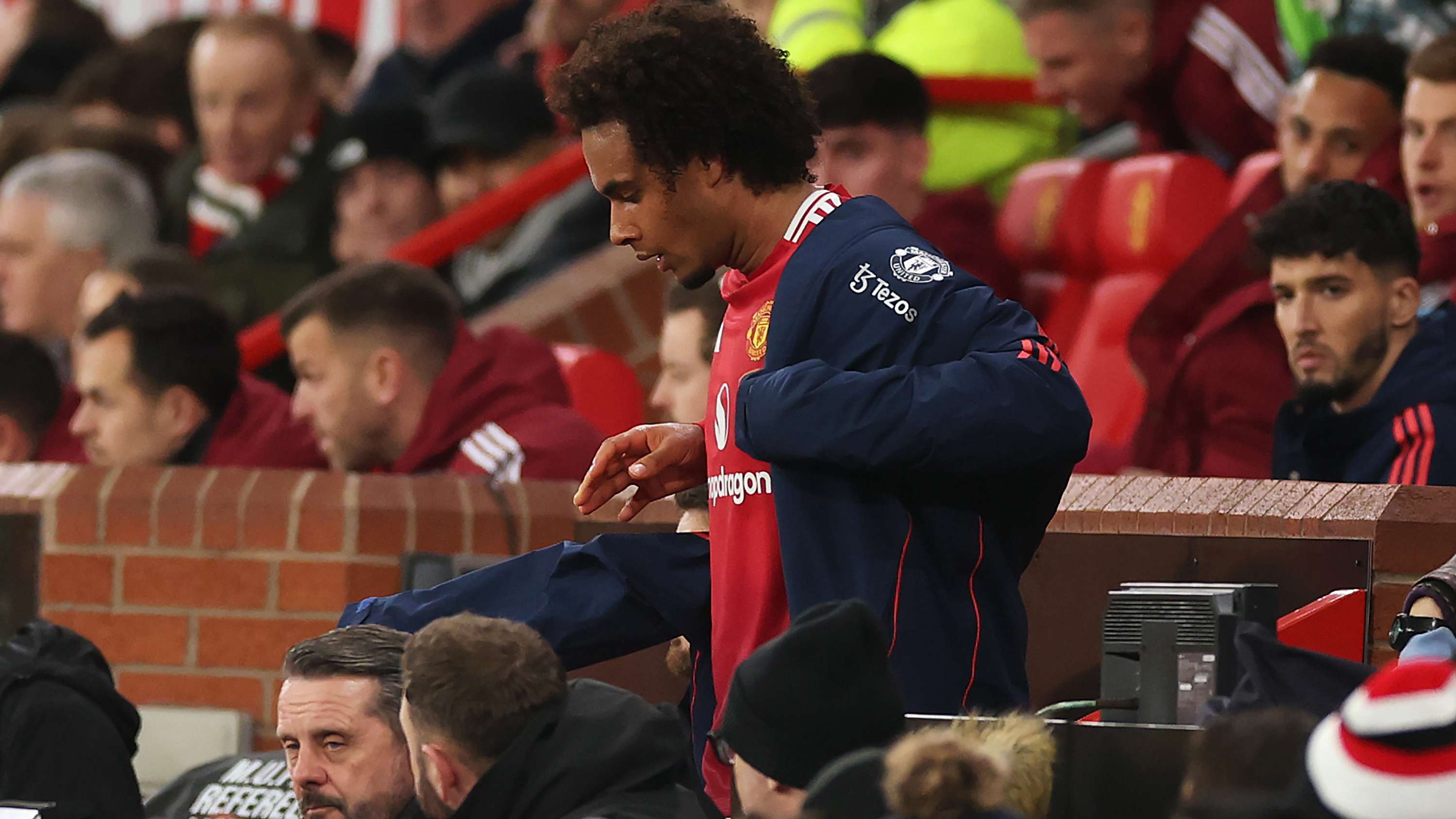 名较低的球 名较低的球