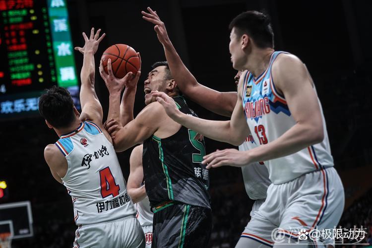 辽宁本钢客场告捷 五人得分均上双